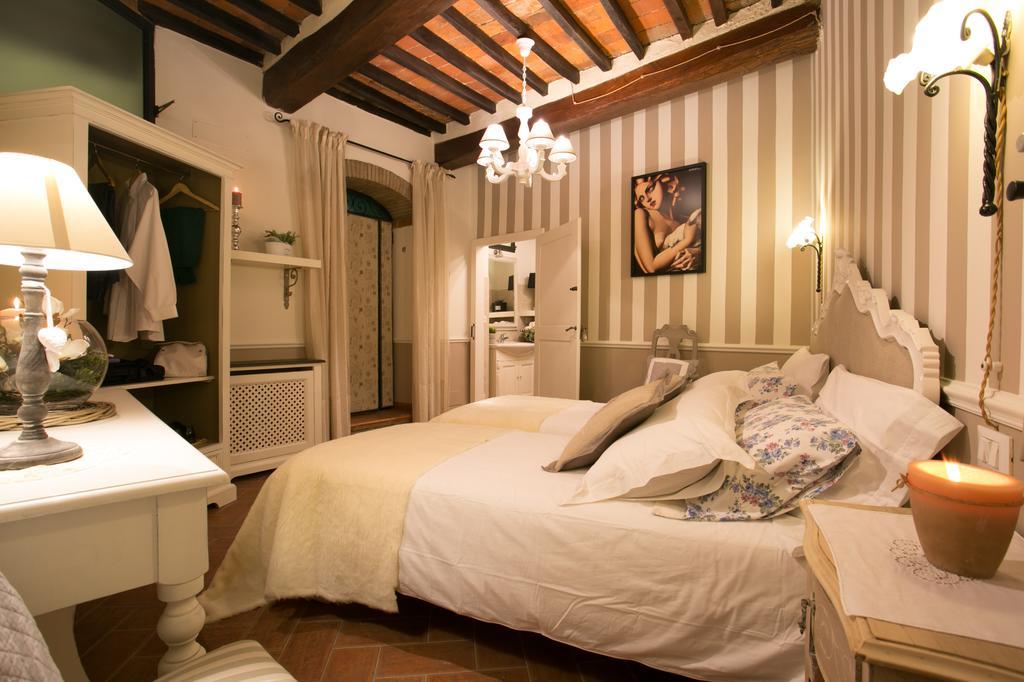 Bed and Breakfast San Michele Al Borgo Castiglion Fiorentino Habitación foto